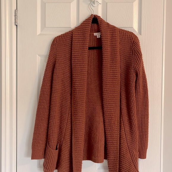 Rust coloured Sweater - Picture 1 of 1